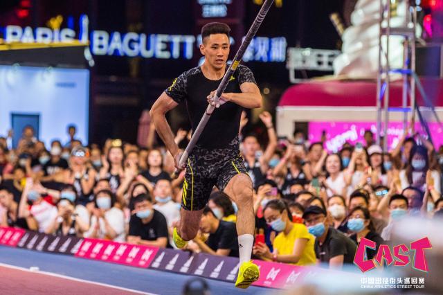 开云足球-撑杆跳街头赛丁邦超夺冠 达标东奥却仍成“奢望”？