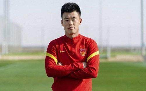 开云登录入口-官方：亚泰前锋谭龙接到征调函 赴迪拜参加40强赛