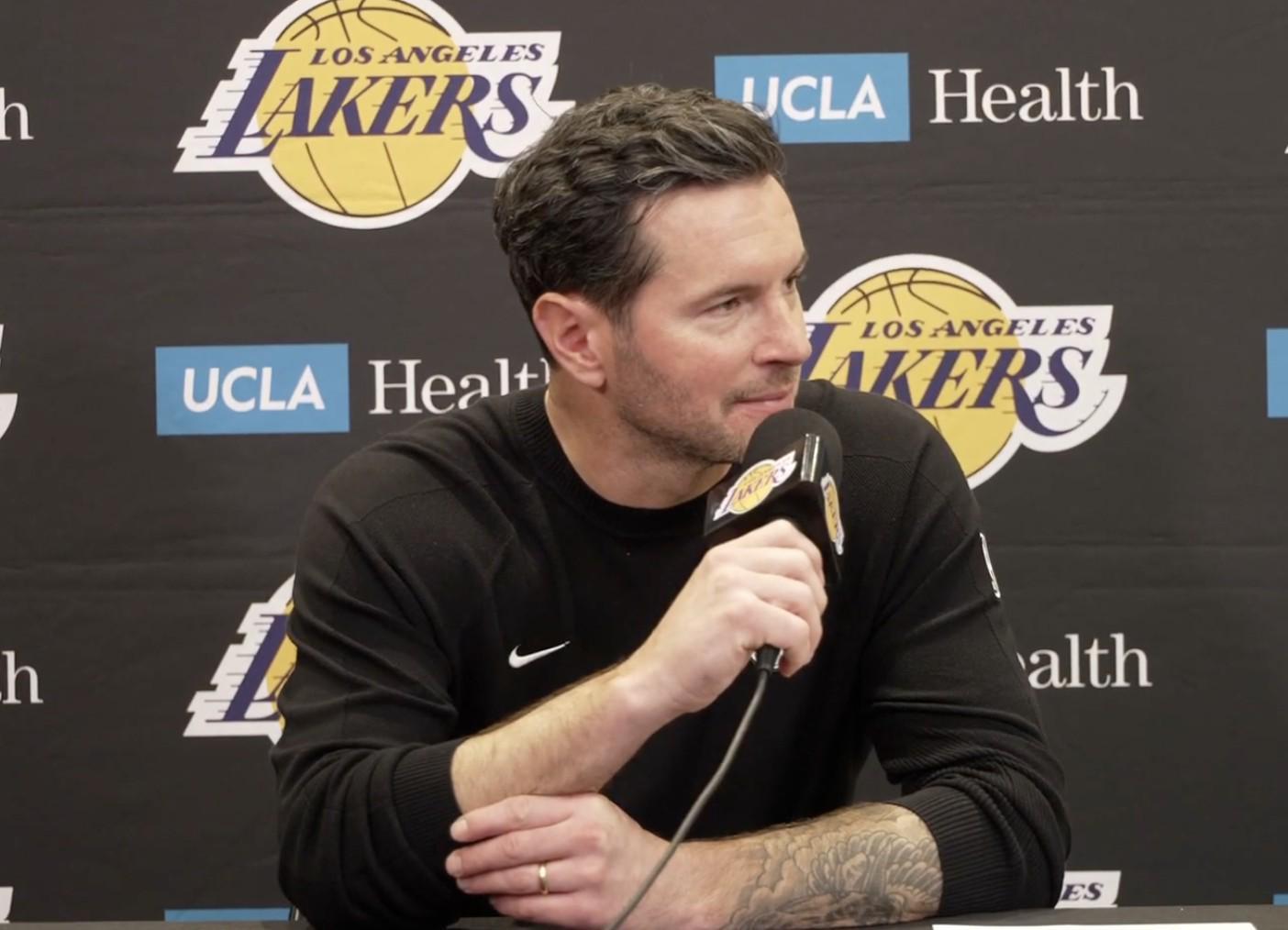 开云登录入口-雷迪克：东契奇绝杀是个伟大的时刻；从没见过詹姆斯如此飞身救球